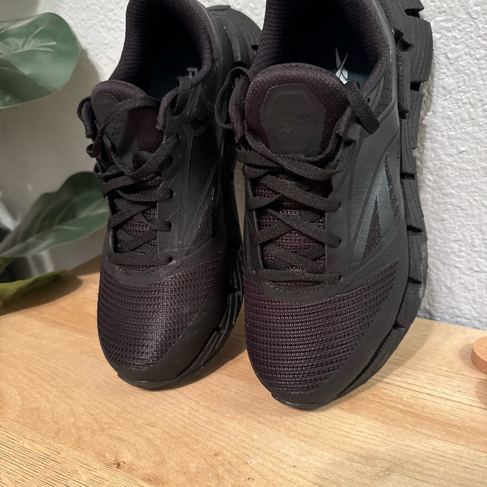 Black Athletic Men's Shoes
